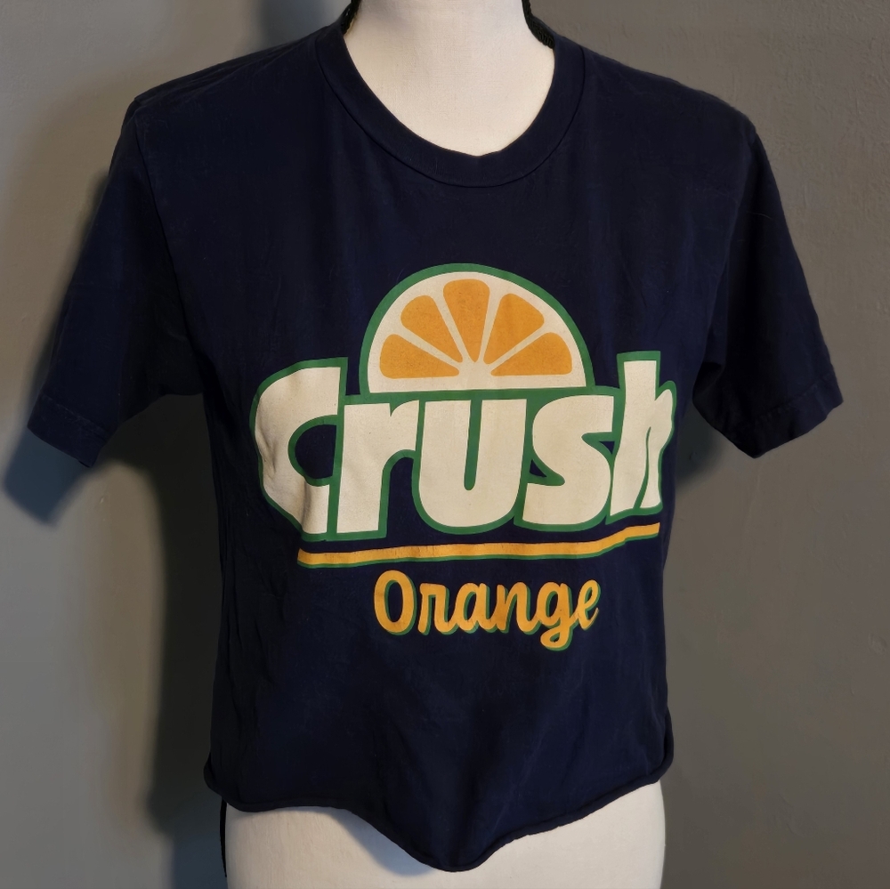 Euc Orange Crush Navy T-Shirt Sz S. Cropped.